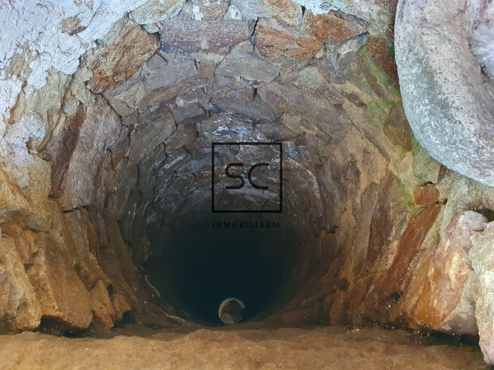 Casa con hórreo en esmelle, ferrol