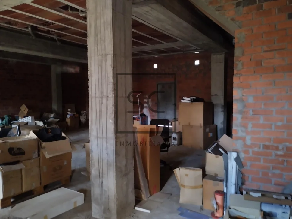 Local en venta en santa cruz, oleiros