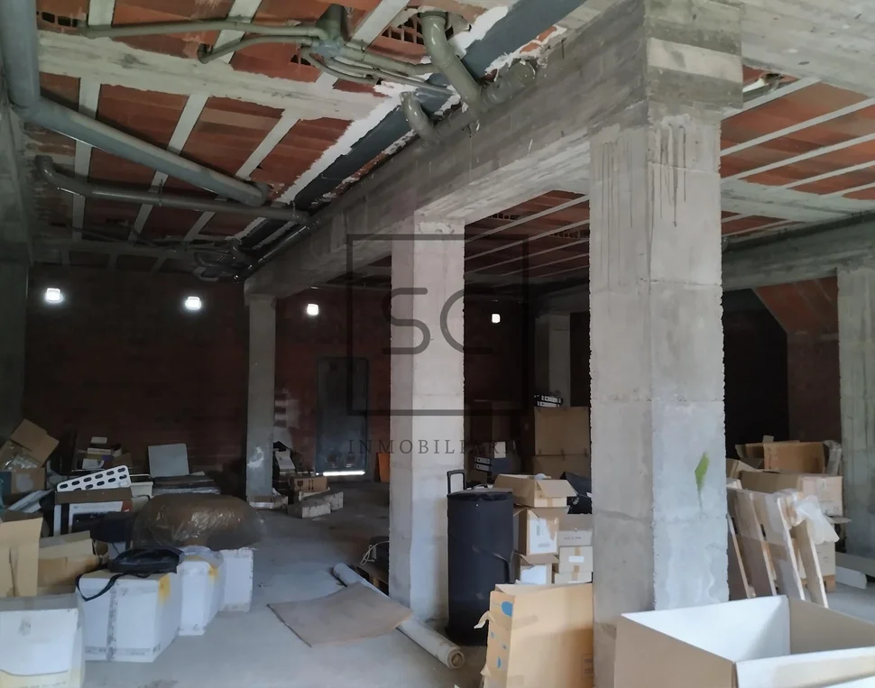 Local en venta en santa cruz, oleiros