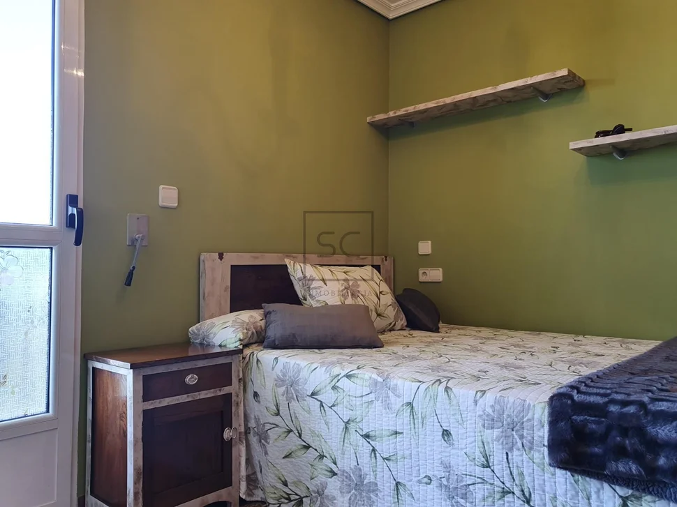 Chalet con ascensor y 2 plazas de garaje en el alto castaño, narón