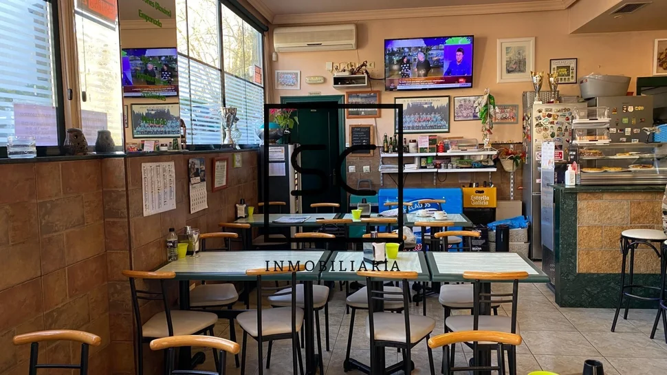 Oportunidad para negocio de hosteleria en santa cruz centro, oleiros