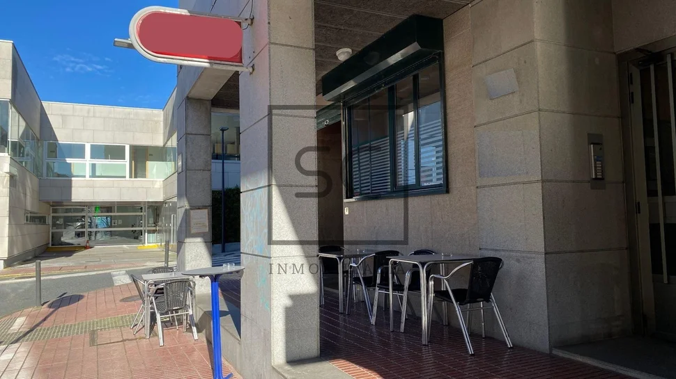 Oportunidad para negocio de hosteleria en santa cruz centro, oleiros