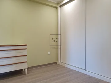 Casa de 3 plantas con finca en sedes-narón