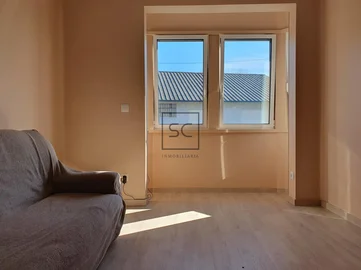 Casa de 3 plantas con finca en sedes-narón