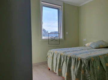 Casa de 3 plantas con finca en sedes-narón