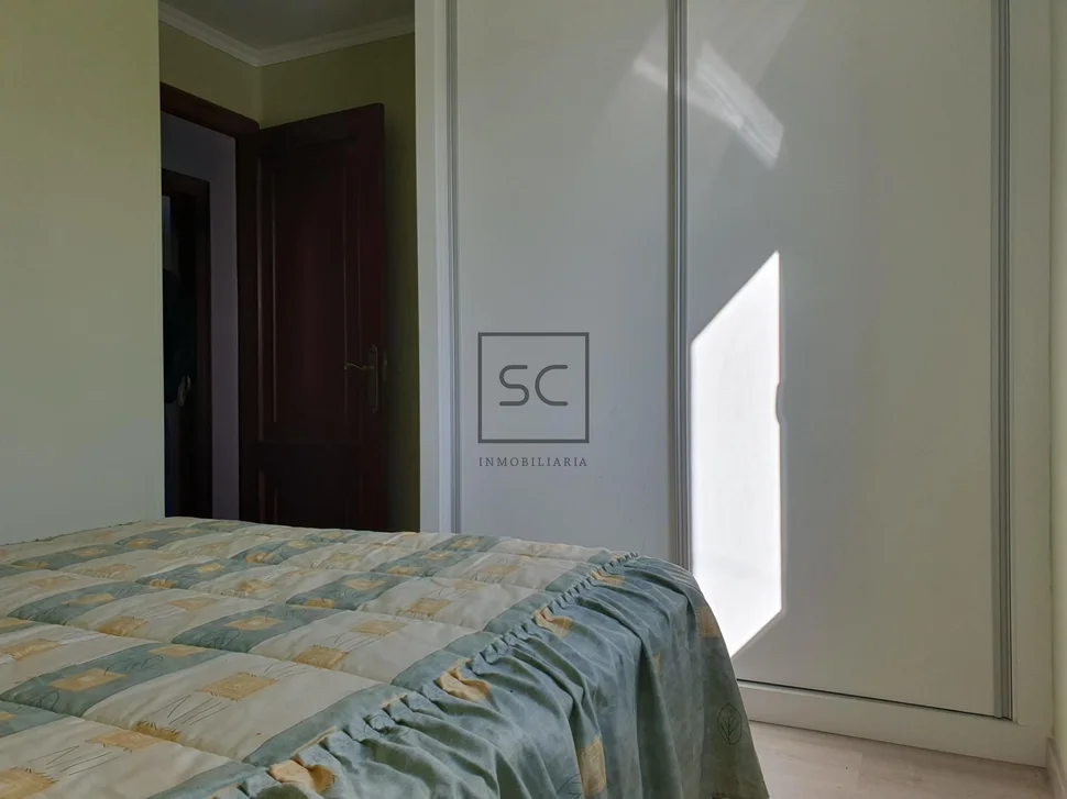 Casa de 3 plantas con finca en sedes-narón