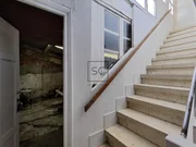 Casa adosada para reforma en zona urbana en santa marina, ferrol