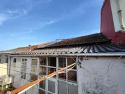 Casa adosada para reforma en zona urbana en santa marina, ferrol