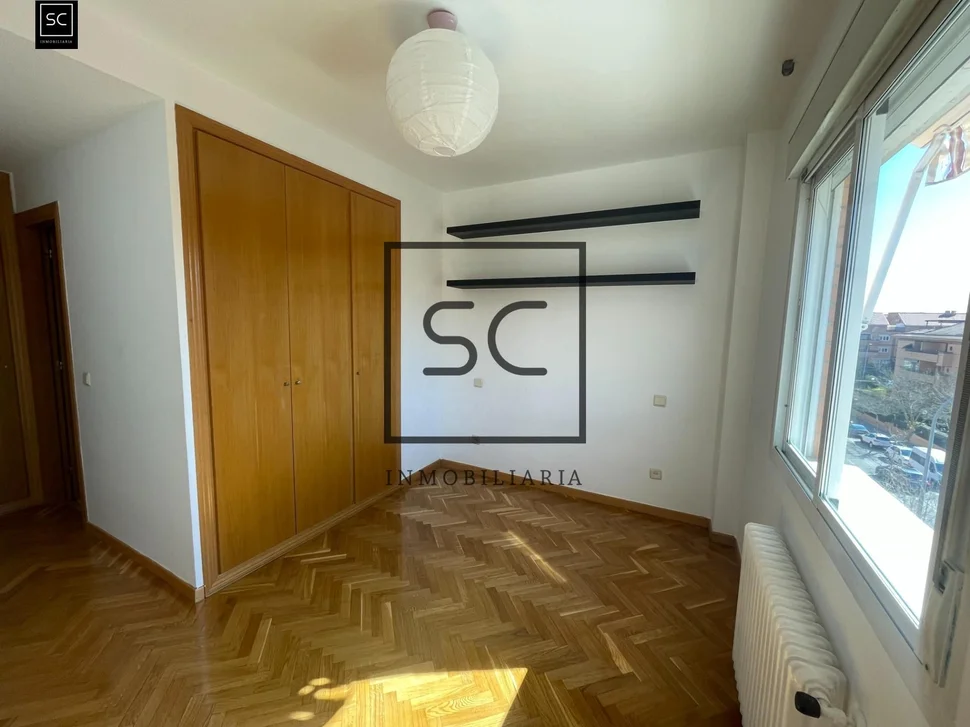 Magnífico ático-dúplex en boadilla sector b