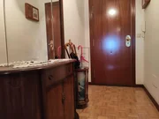 Piso con tres habitaciones en freieiro, narón