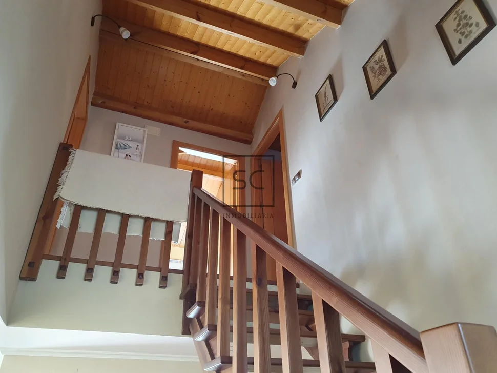 Casa de piedra en labacencos, moeche