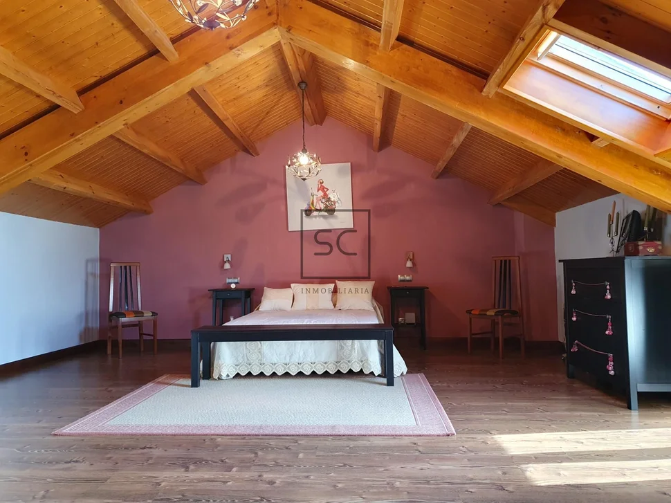 Casa de piedra en labacencos, moeche