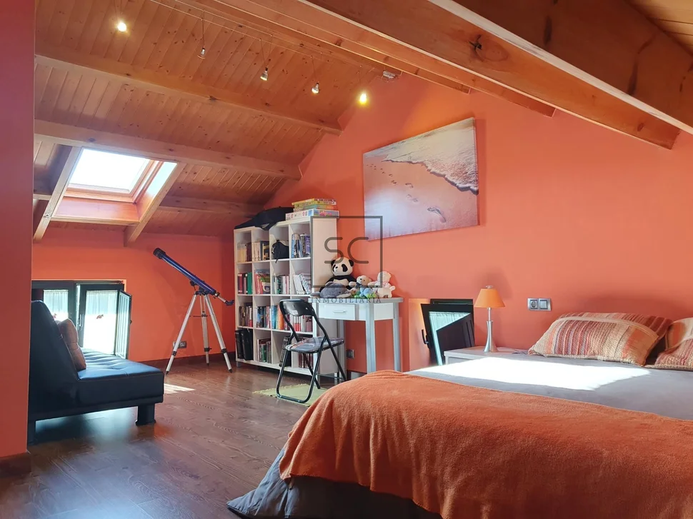 Casa de piedra en labacencos, moeche