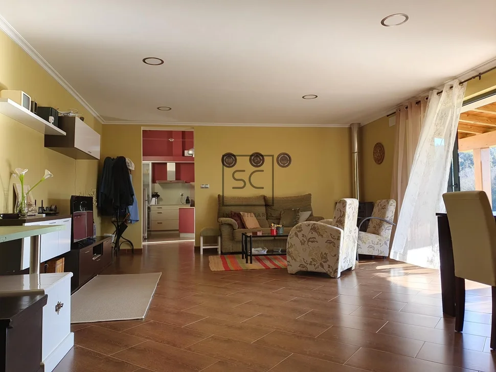 Casa de piedra en labacencos, moeche