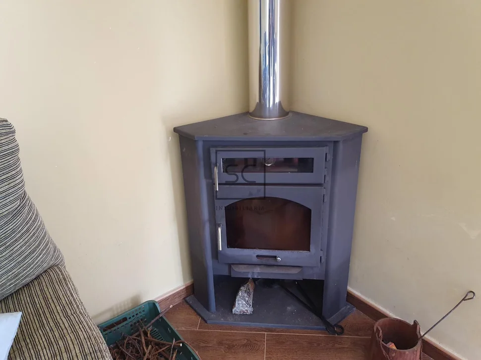 Casa de piedra en labacencos, moeche