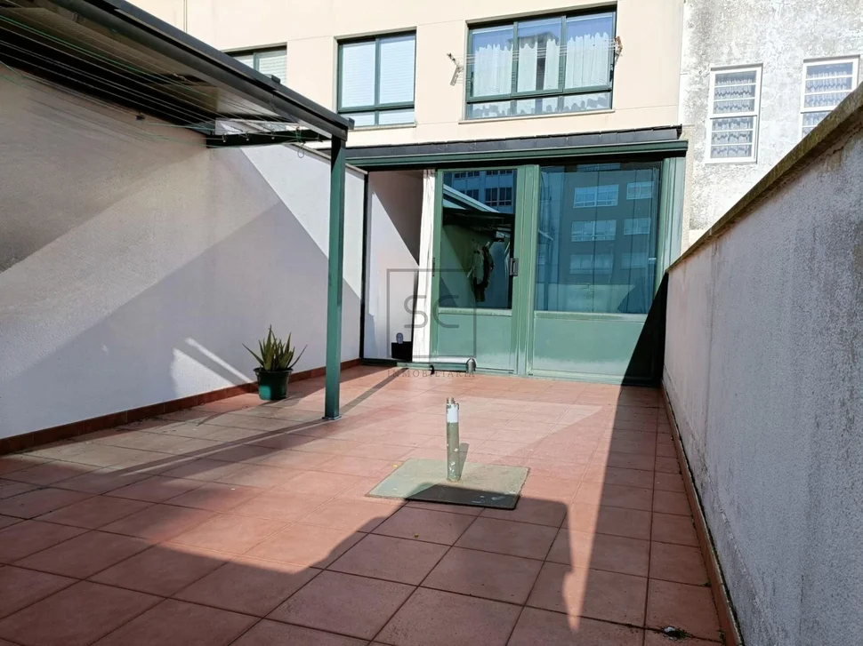 Apartamento con terraza en ferrol