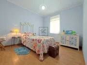 Luminoso piso en caranza