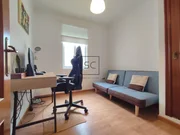 Luminoso piso en caranza