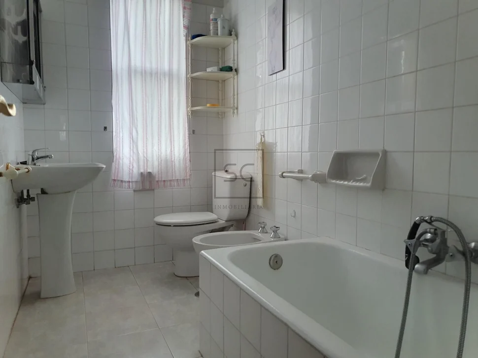 Piso con ascensor y trastero