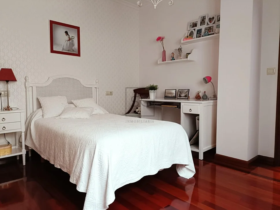 Dúplex de 4 habitaciones en a gándara