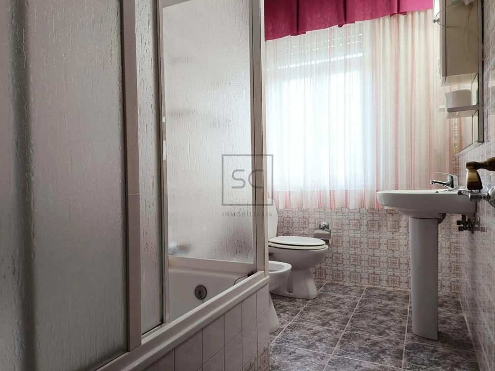 Casa con 6 habitaciones en castro