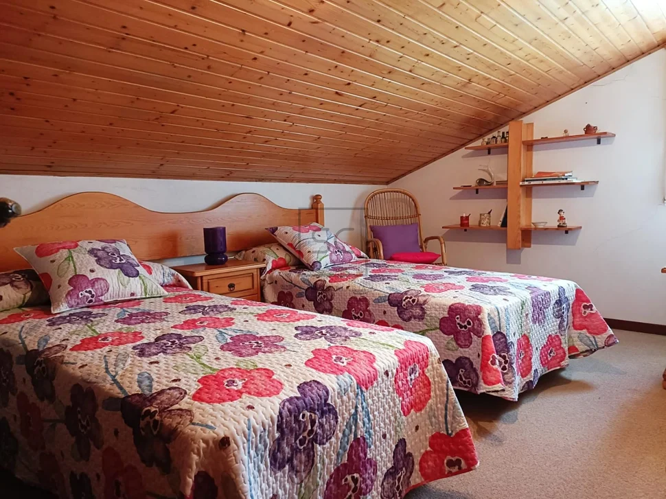 Casa con 6 habitaciones en castro