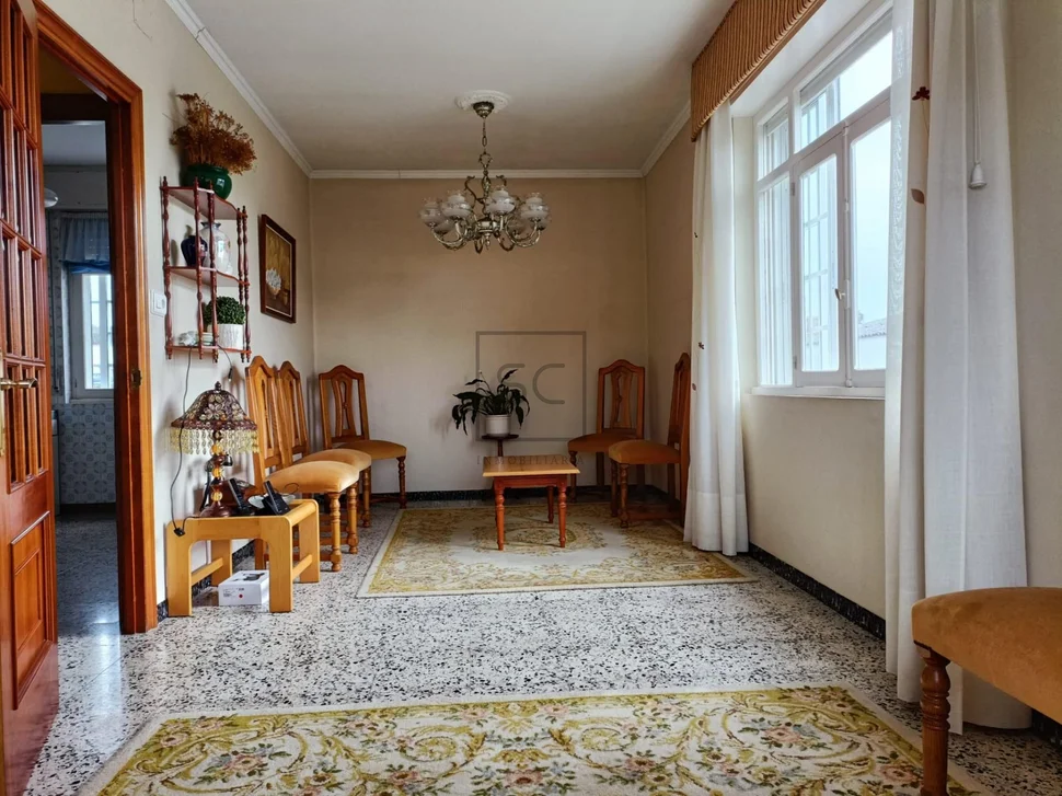 Casa con 6 habitaciones en castro