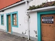 Casa adosada en piedra para reforma