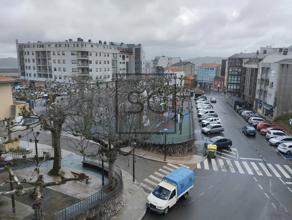 Piso con ascensor, garaje y trastero en el centro de carral