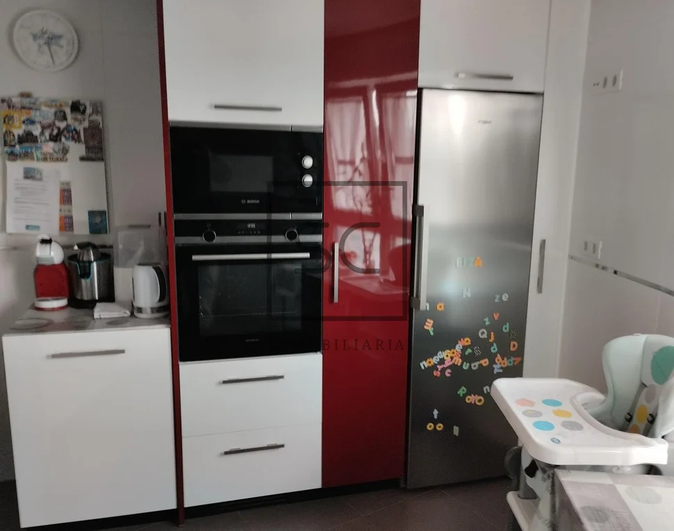 Piso con ascensor, garaje y trastero en el centro de carral