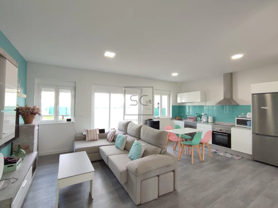 Potente adosado en la zona de fene