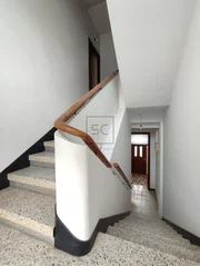 Potente adosado en la zona de fene