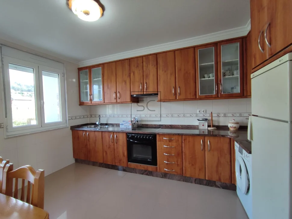 Potente adosado en la zona de fene