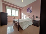 Potente adosado en la zona de fene