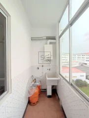 Luminoso apartamento para reforma integral en ferrol