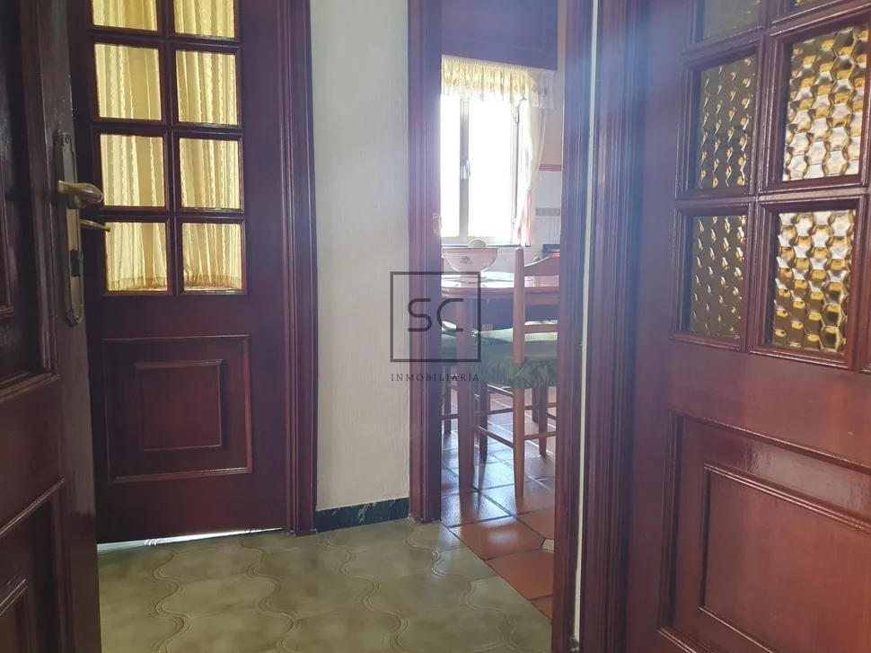 Casa con finca y garaje