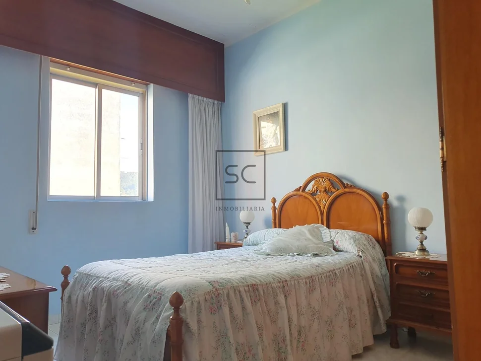 Casa con finca y garaje