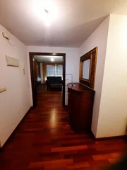 Amplio piso con ascensor y garaje