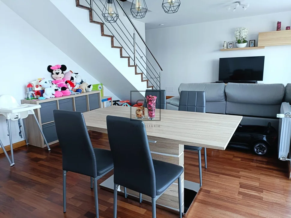 Impresionante dúplex en el alto del castaño