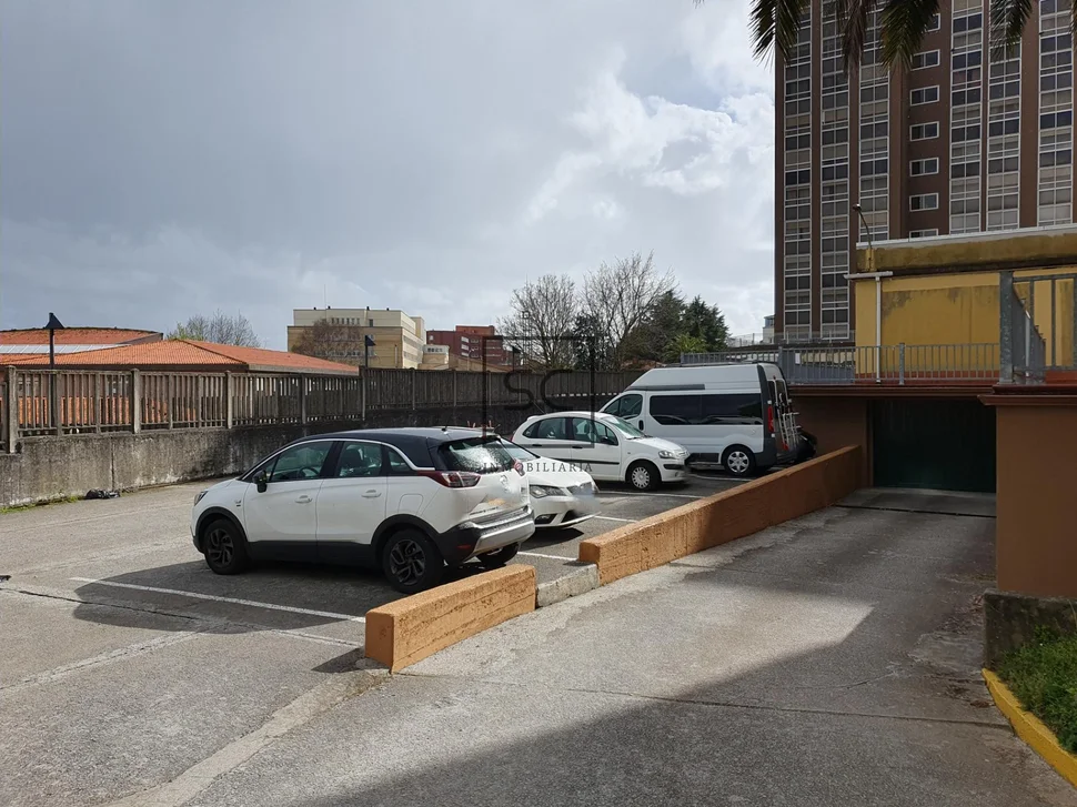 Piso con plaza de garaje