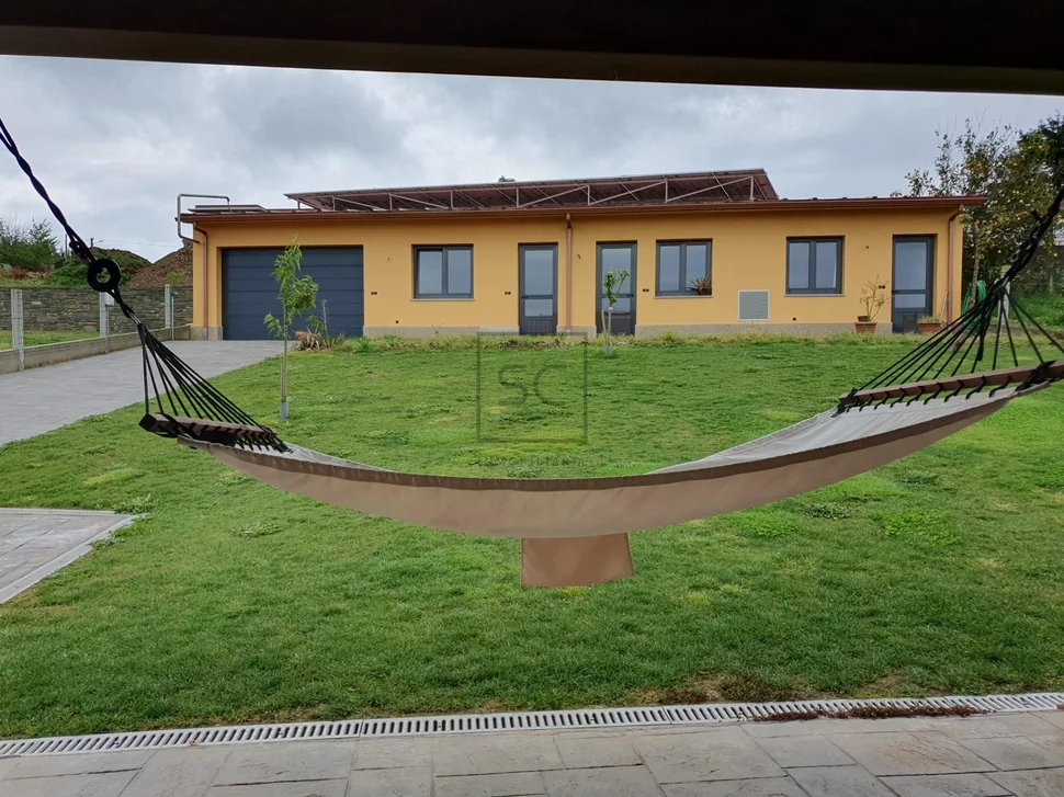 Chalet con bodega y vistas a la ría