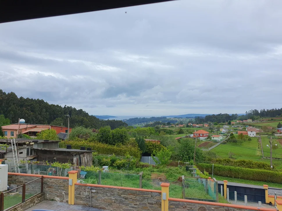Chalet con bodega y vistas a la ría
