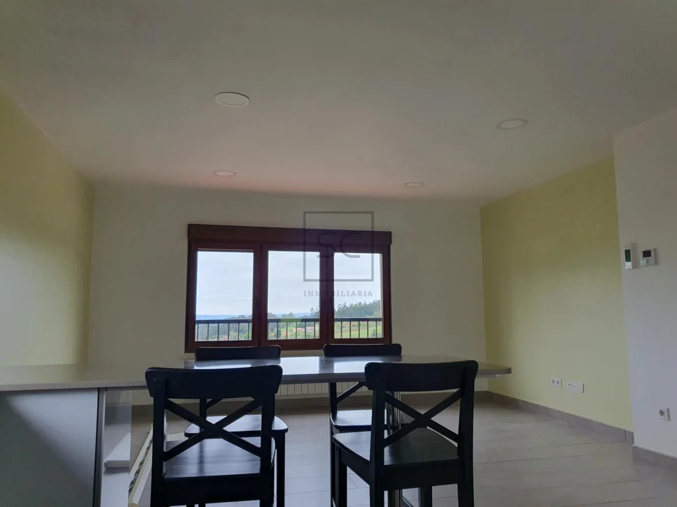 Chalet con bodega y vistas a la ría