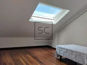 Luminoso dúplex en bertamiráns