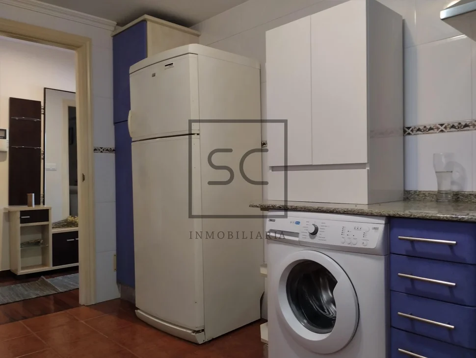 Luminoso dúplex en bertamiráns