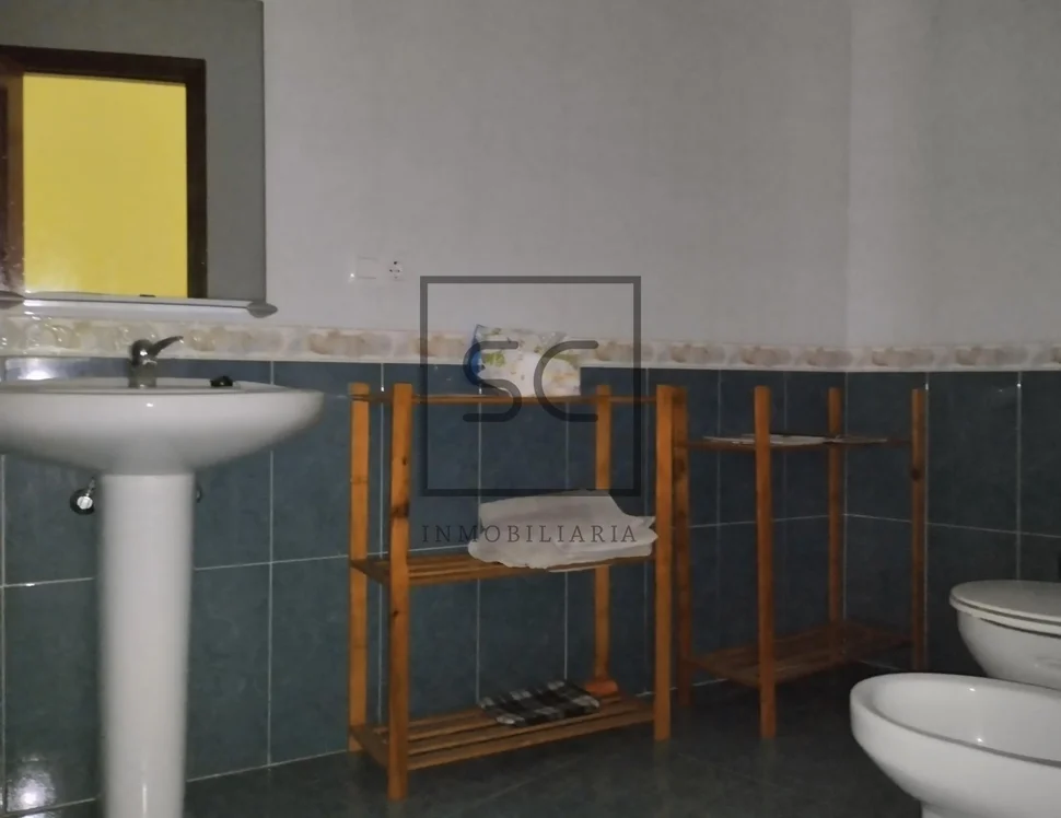 Luminoso ático con terraza