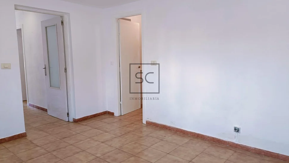 Casa de planta baja con 3 habitaciones