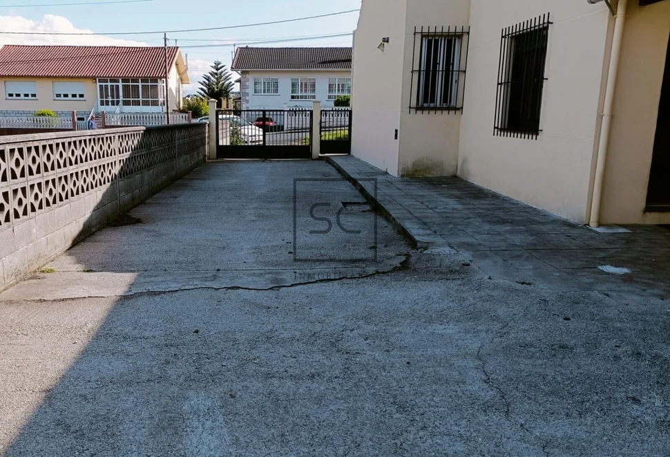 Casa de planta baja con 3 habitaciones