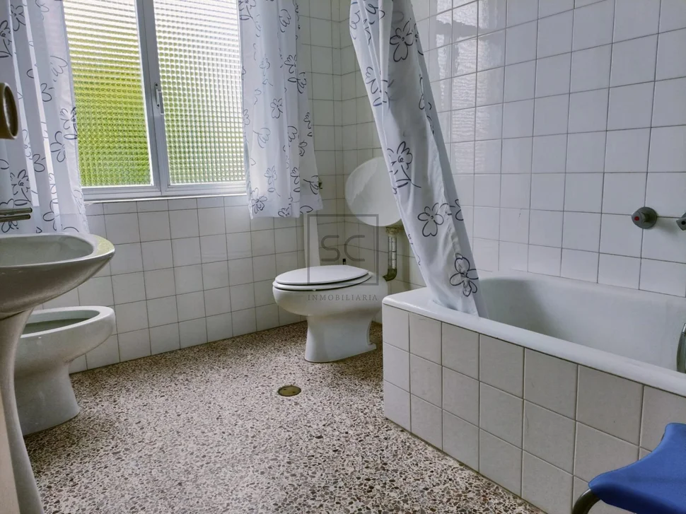 Casa en sedes con bodega y terreno en sedes, narón