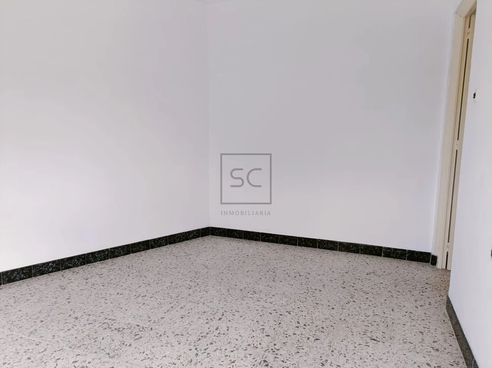 Casa en sedes con bodega y terreno en sedes, narón